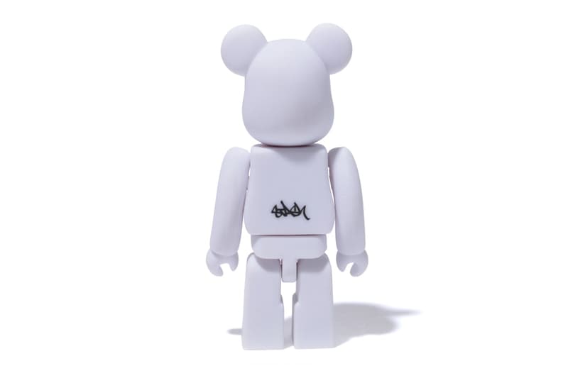 BAPE® よりレジェンドグラフィティーアティスト STASH 仕様のBE@RBRICK ＆ Tシャツが登場