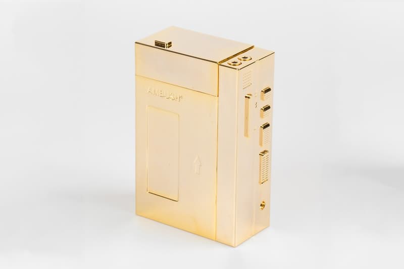 AMBUSH® オーディオプレーヤー モチーフ シガレットケース