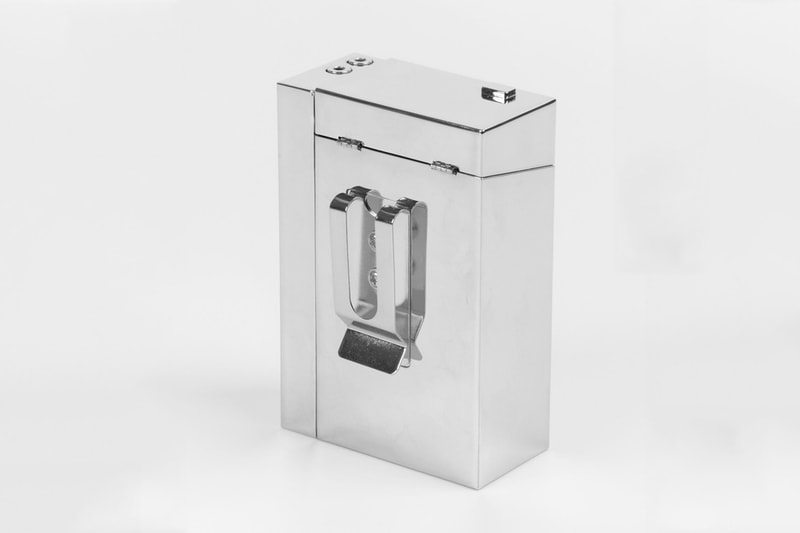 AMBUSH® 　オーディオプレーヤー　モチーフ シガレットケース