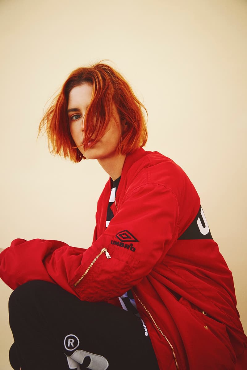 古き良き90年代のスポーツシーンにオマージュを捧げる House of Holland x Umbro 2017年秋冬コレクション マンチェスターにルーツを持つ両者が英国の伝統を色濃く反映させたコラボレーションワークをお披露目