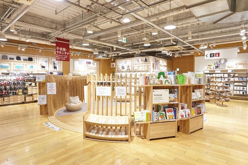 世界旗艦店 無印良品 有楽町  リニューアルオープン フラッグシップ　青果 インテリア