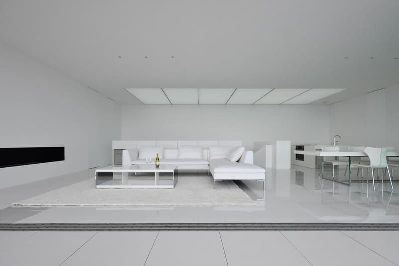 江ノ島 独り占め 究極 ミニマル 家 プール　海　空