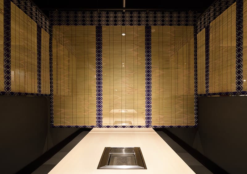 京都・四条烏丸にある名店『焼肉矢澤』の建築デザインをチェック 焼肉 四条 京都 矢澤 ミートヤザワ yakiniku kyoto yazawa 建築 空間デザイン geneto ジェネット 飲食店 デザイン