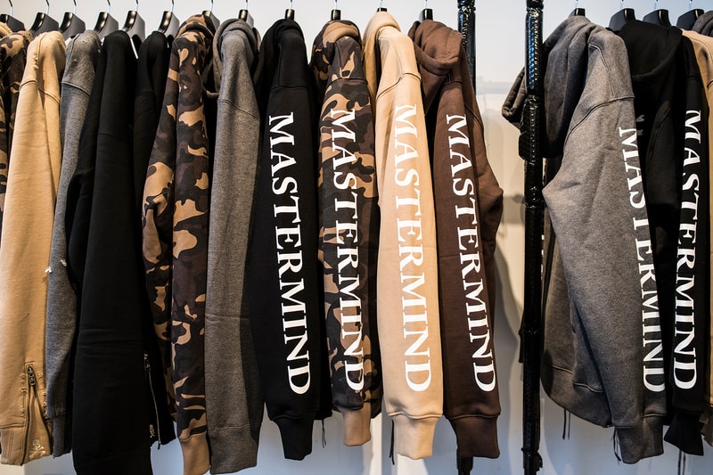 mastermind JAPAN & mastermind WORLD 2017年秋冬コレクション ポップアップの店内を初公開 1,500点のストックの中にはスワロフスキーを散りばめた約300万円のカシミヤコートも