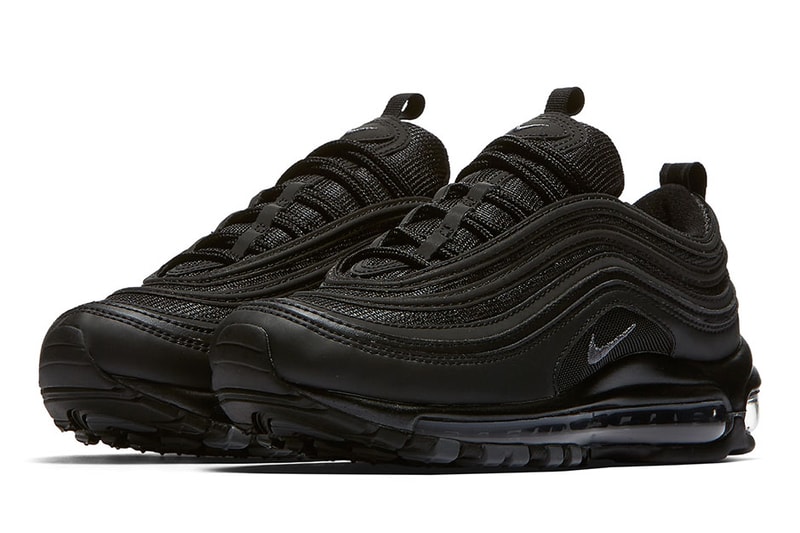 Nike Air Max 97 “Triple Black” が待望のリリースを迎える 史上最も重力感のあるAM97は言わずもがな完売必至 エアマックス97 トリプルブラック ブラック スニーカー ナイキ