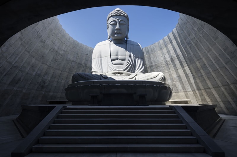 札幌の霊園にある安藤忠雄が設計を手がけた想像力で見る“頭大仏” buddha sapporo hokkiado tadao ando