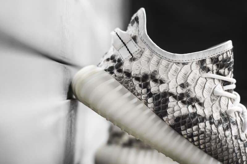 YEEZY BOOST 350 V2 を “Zebra Python” 仕様にカスタムした注目の1足が登場 イージーブースト カスタマイズ