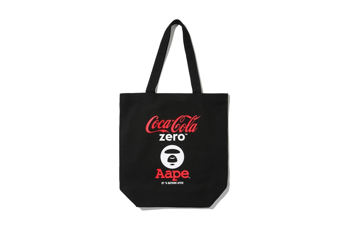 AAPE BY A BATHING APE A BATHING APE® x Coca-Cola Zero の限定カプセルコレクション スペシャルラベルにアレンジされたコレクター垂涎のコカ・コーラ ゼロも発売