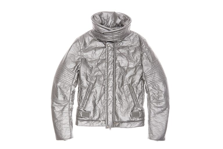 Helmut Lang による“Re-Edition”コレクションファーストドロップに注目