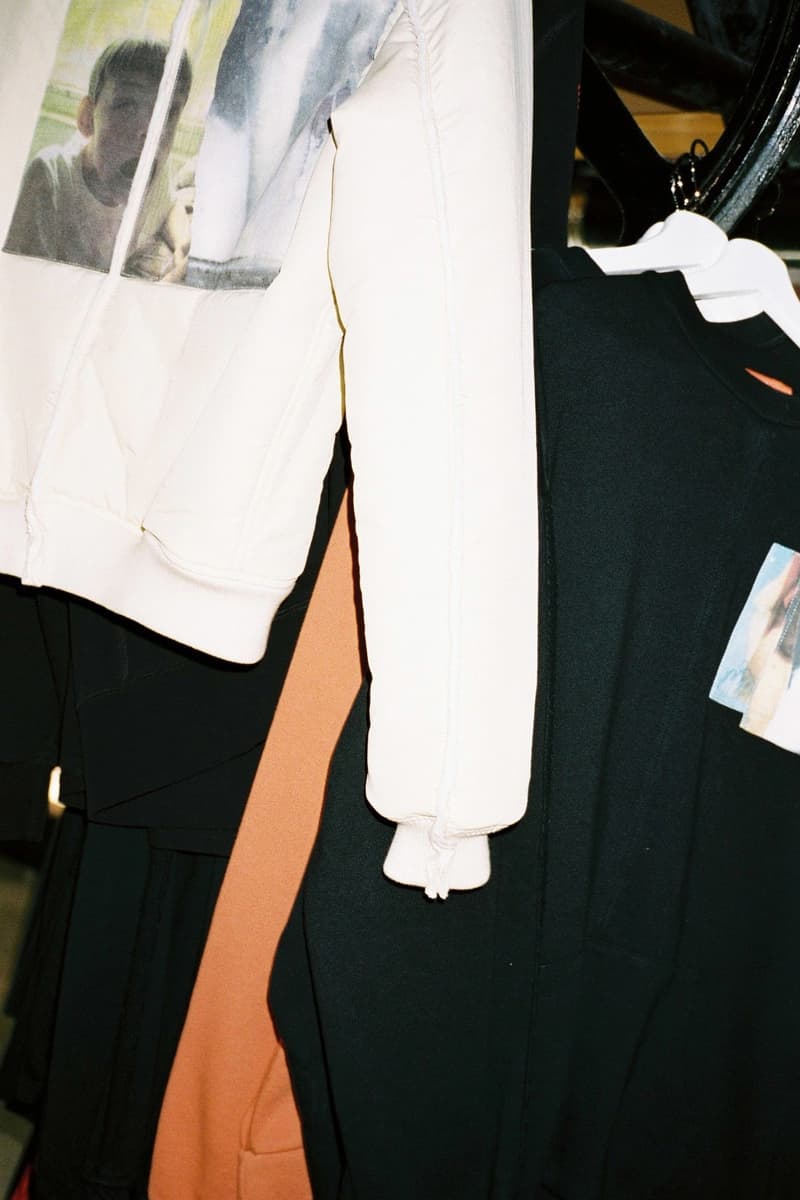 UK を拠点とする2ブランド KOMAKINO & SAMIZDAT をフィーチャーした/017の最新エディトリアル コマキノ サミズダート 017