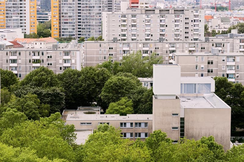 1960年代　ブルータリスト　教会　独カルチャー誌 032c  スタイリッシュ 本社