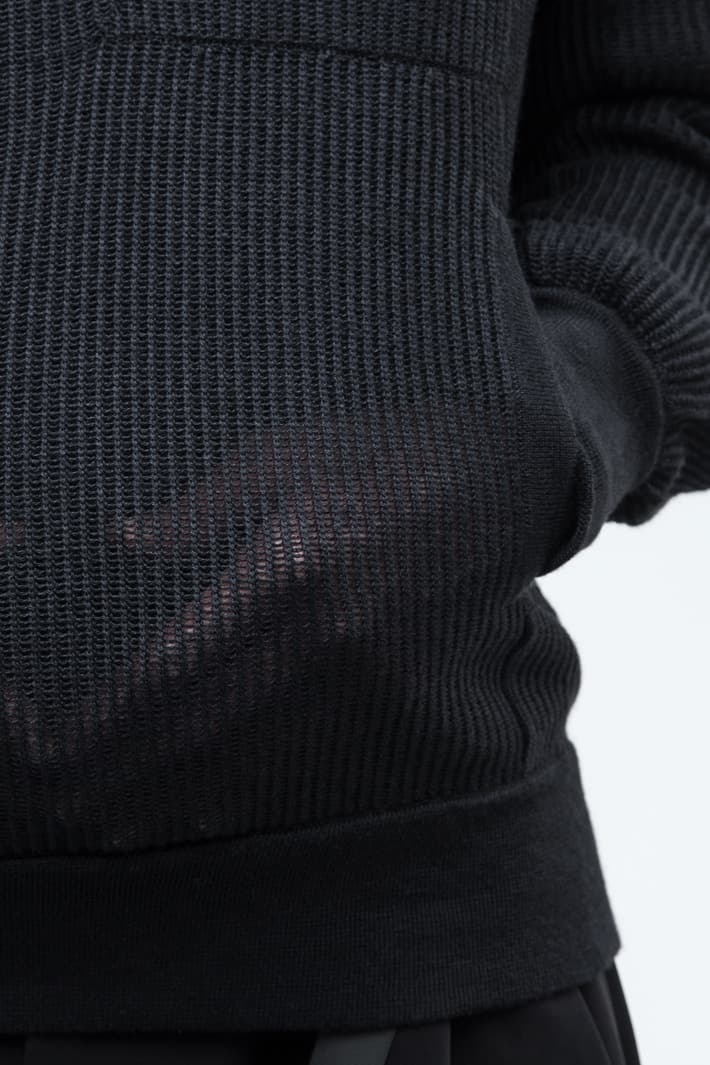 ACRONYM 2017年秋冬コレクション 都市生活ではオーバースペックな機能ウェアをブラックとオリーブのカラーパレットで展開