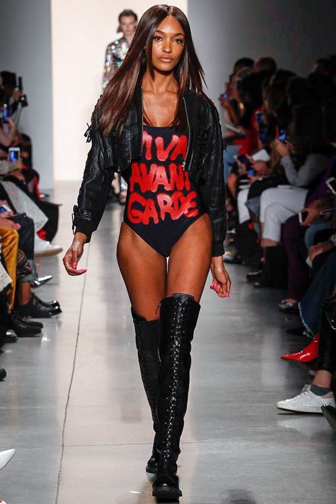 ポップ＆カラフルな Jeremy Scott 2018年春夏コレクションが NYFW に登場 ジェレミースコット