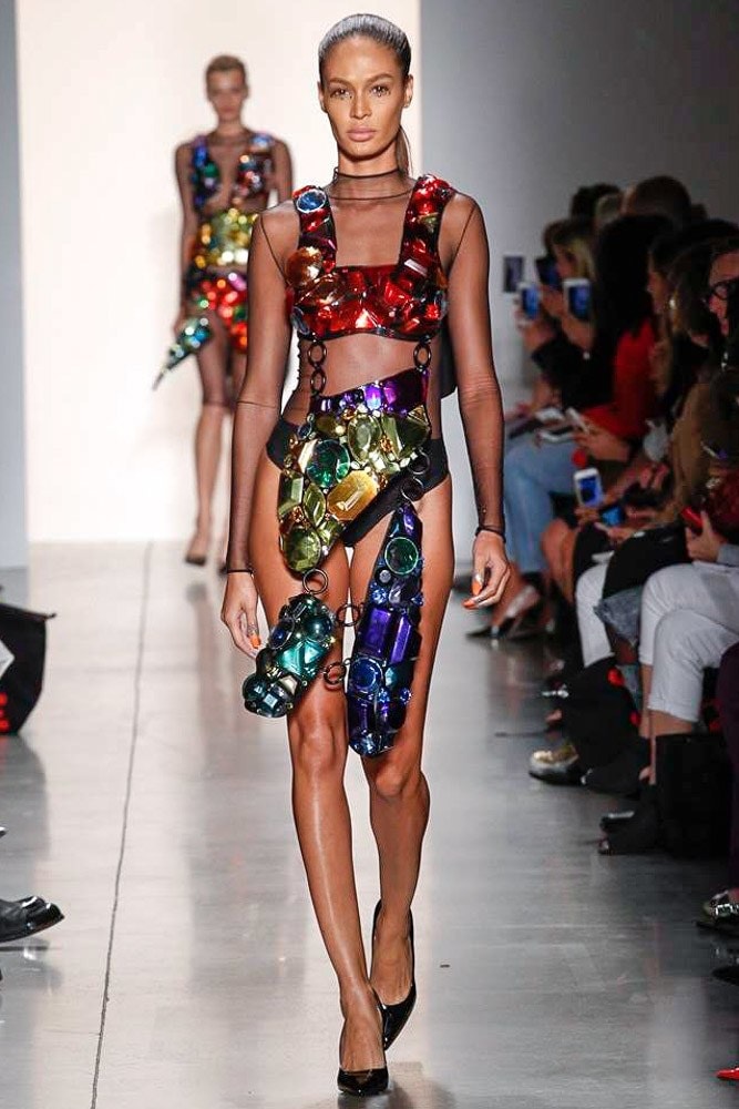 ポップ＆カラフルな Jeremy Scott 2018年春夏コレクションが NYFW に登場 ジェレミースコット