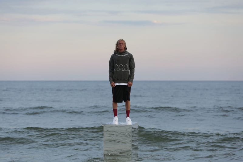 New York Sunshine よりアートシーンからも注目を集める最新ルックブックが到着