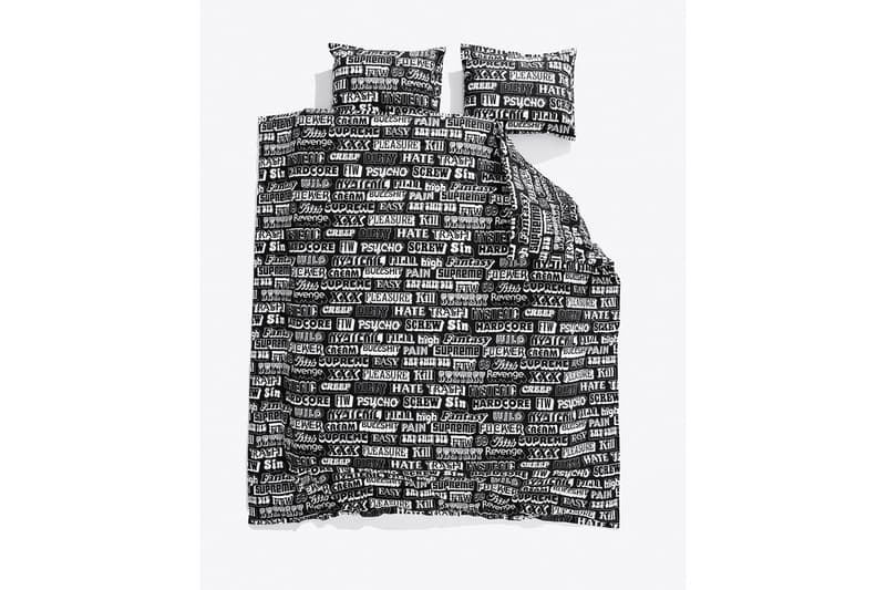 Supreme x HYSTERIC GLAMOUR コラボコレクション アイテム一覧 互いにカルチャーへと深く精通する両者の世界観を色濃く反映したアパレル＆アクセサリーをまとめてチェック コート フーディ Tシャツ ワークシャツ キャップ ビーニー ニット帽 クッション 布団  ベルト