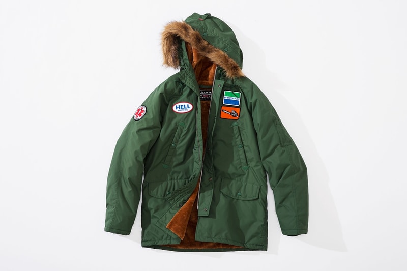 Supreme x HYSTERIC GLAMOUR コラボコレクション アイテム一覧 互いにカルチャーへと深く精通する両者の世界観を色濃く反映したアパレル＆アクセサリーをまとめてチェック コート フーディ Tシャツ ワークシャツ キャップ ビーニー ニット帽 クッション 布団  ベルト