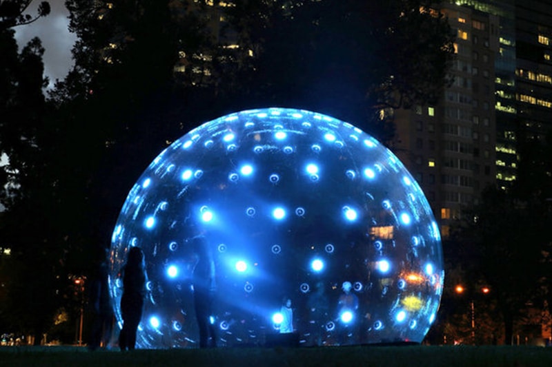 オーストラリアのマルチメディアスタジオ ENESS が魅惑の Sonic Light Bubble を六本木アートナイトにて展示 interactive installations art design roppongi art night