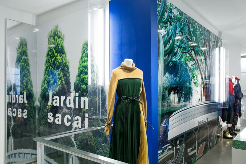 『colette』にオープンした sacai の世界観を体現する Jardin sacai の店内を初公開 ストリートの要素を取り入れたクチュールの技法をみせながら〈sacai〉の精神を描くと同時に名だたるブランドとのコラボアイテムを展開 コレット サカイ