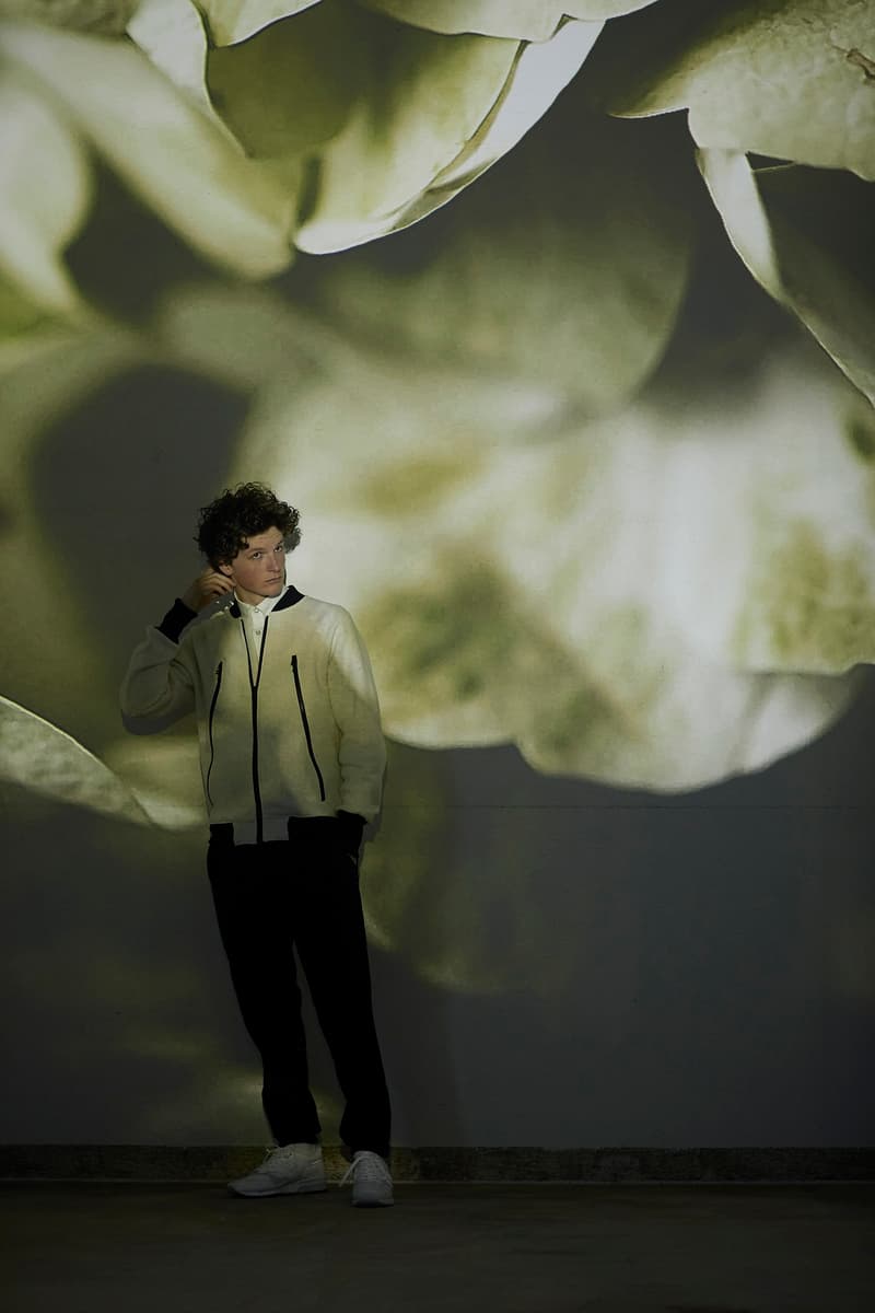 今年10周年を迎えた narifuri より2017年秋冬ルックブックが到着