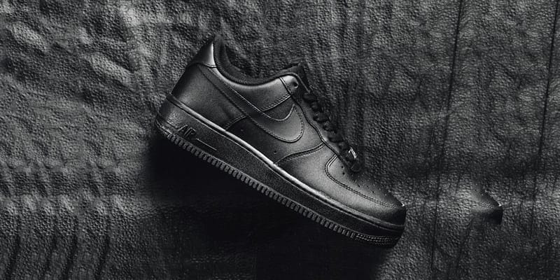 nike air force 1 triple black