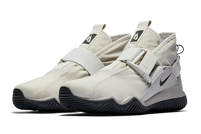 ナイキより話題のKMTR新色モデル2型が登場