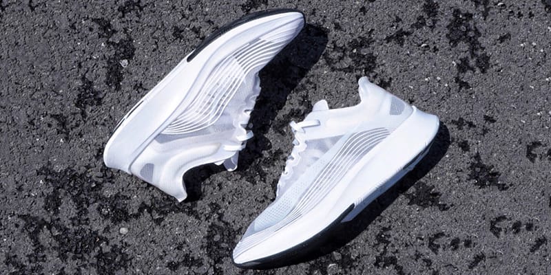 NikeLab Zoom Fly SP が “Triple White” 仕様で再登場 | Hypebeast.JP