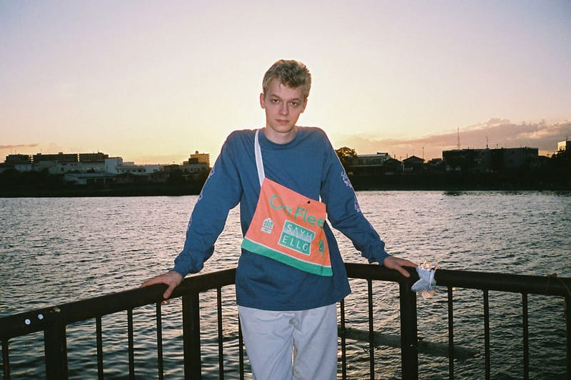 SAYHELLO より間もなく発売のアイテムを写したルック 2017 Issue #2 が公開