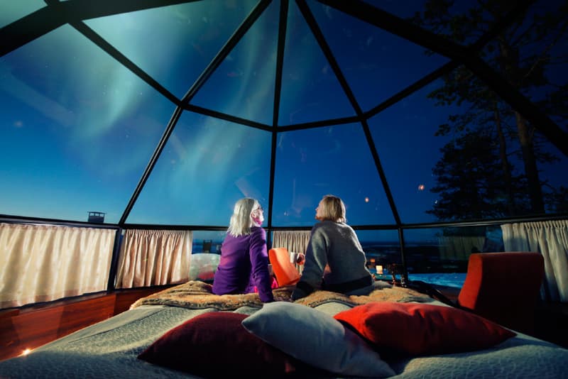 極北の地フィンランド・ラップランドで寝ながらオーロラを堪能できるイグルーに泊まろう finland lapland nothern lights オーロラ
