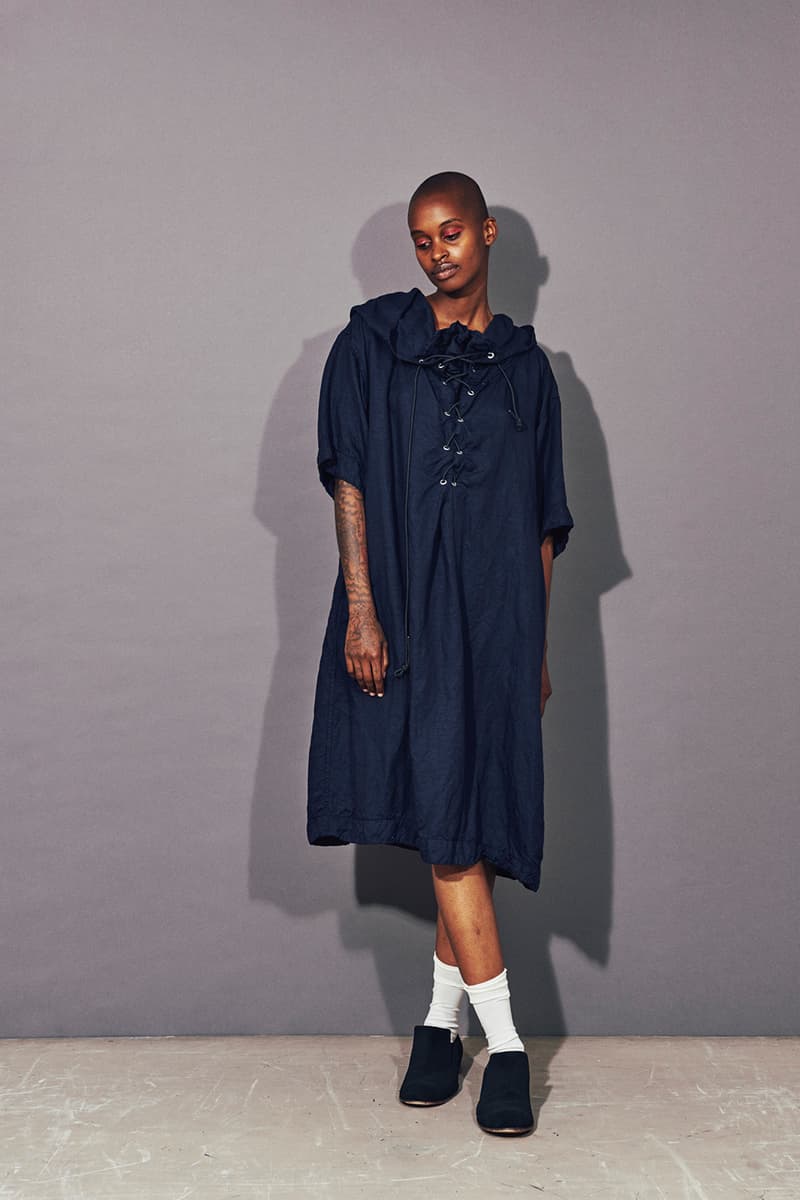 色彩豊かなウェアに身を包んだ DIGAWEL 2018年春夏コレクションのルックブックが到着 パイピングやメッセージプリントなど、ポップなディテールがクセになる最新コレクション デニム ナイロン リフレクター ジャージー ウール