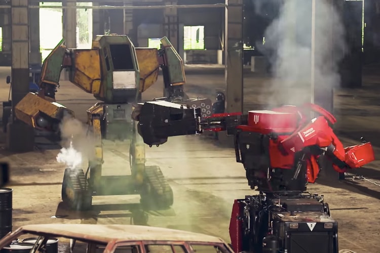 世界中で話題沸騰中の日米巨大ロボット対決の行方をチェック