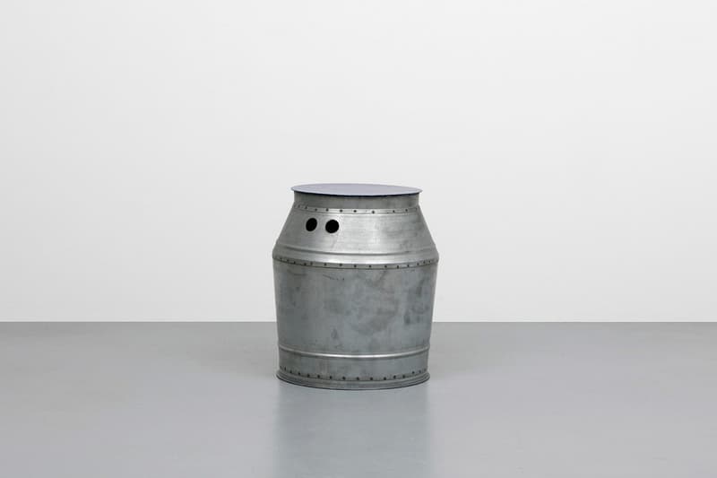 COMME des GARÇONS の川久保玲がデザインした家具をパリにて展示 コムデギャルソン コム・デ・ギャルソン rei kawakubo ギャルソン 椅子 家具 design furniture