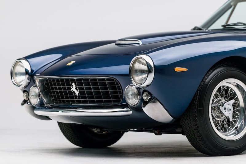 Ferrari 250 GT/L Berlinetta Lossoが約2億円でオークションに出品中 〈Ferrari〉60年代最後のヴィンテージカーを手にいれるお金持ちは一体誰だ？ フェラーリ 250GT/L ベルリネッタ・ルッソ