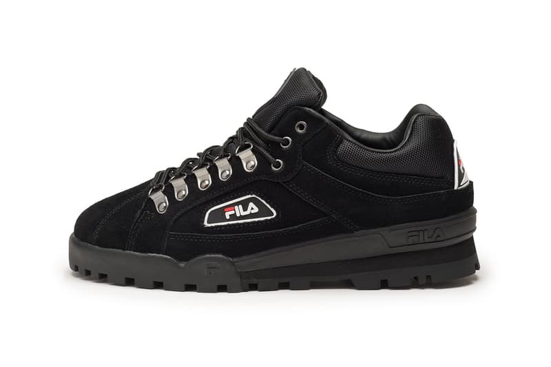 FILA が伝統のトレッキングモデル Trailblazer からスエード仕様の新作をドロップ 90年代のUKレイブシーンで絶大な人気を誇るなど、コアなヘッズの購買意欲を駆り立てる一足