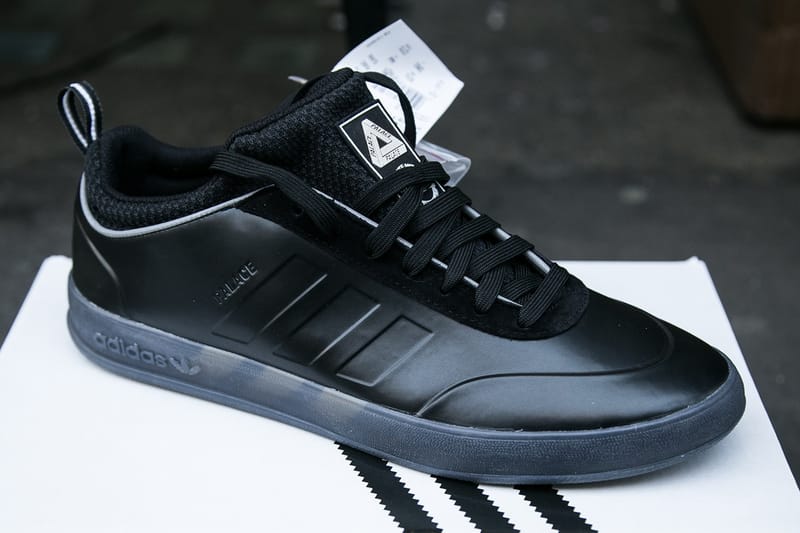 ロンドンでの Palace x adidas Originals 最新コラボローンチの様子をフォトレポート