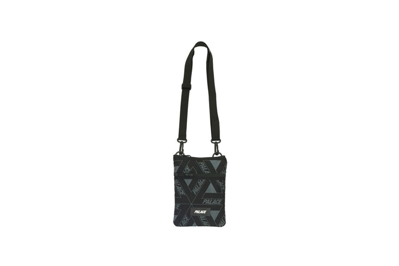 Palace 2017年冬コレクション アイテム一覧　10月6日（現地時間）より発売開始　フーディ ジャケット ビーニー ソックス Tシャツ