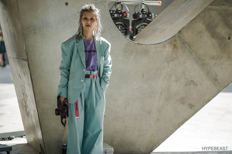 Streetsnaps:Seoul Fashion Week Spring/Summer 2018 ストリートスナップ 成長著しいお隣韓国のストリートではHYPEなスニーカーを多数キャッチすることに成功