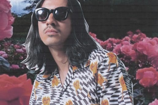 Dover Street Market が奇抜な柄シャツで構成された Vacation の最新コレクションをリリース