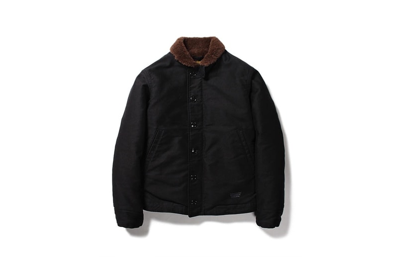 WACKO MARIA x WOLF’S HEAD より芸術的なアートワークが光るミリタリージャケットが登場 川久保玲、木村拓哉、藤井フミヤ、村上淳らが惚れる技巧派ブランドとのコラボレートは男臭い武骨なアウターが4型ラインアップ デッキジャケット レザースポーツジャケット ムートン MURDER ROCK N-1