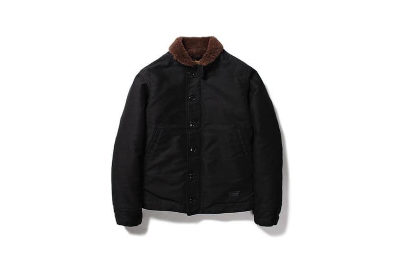 WACKO MARIA x WOLF’S HEAD より芸術的なアートワークが光るミリタリージャケットが登場 川久保玲、木村拓哉、藤井フミヤ、村上淳らが惚れる技巧派ブランドとのコラボレートは男臭い武骨なアウターが4型ラインアップ デッキジャケット レザースポーツジャケット ムートン MURDER ROCK N-1
