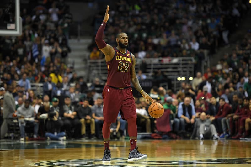 Nba の公式戦に12年ぶりに Pg として先発出場したレブロン ジェームズの腕前は Hypebeast Jp Nba の公式戦に12年ぶりに Pg として先発出場したレブロン ジェームズの腕前は Hypebeast Jp