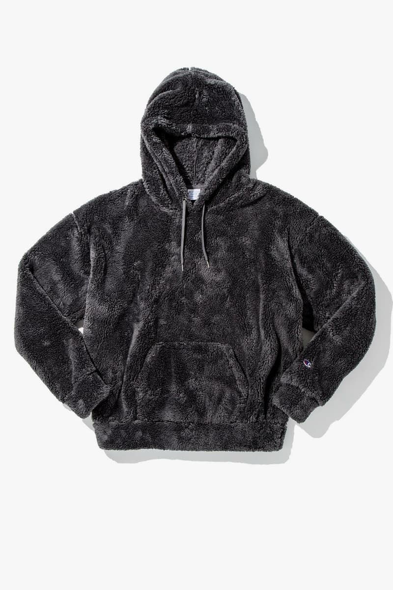 Monkey Time より Champion に別注をかけたフリースパーカが遂にローンチ Hypebeast Jp Monkey Time より Champion に別注をかけたフリースパーカが遂にローンチ Hypebeast Jp