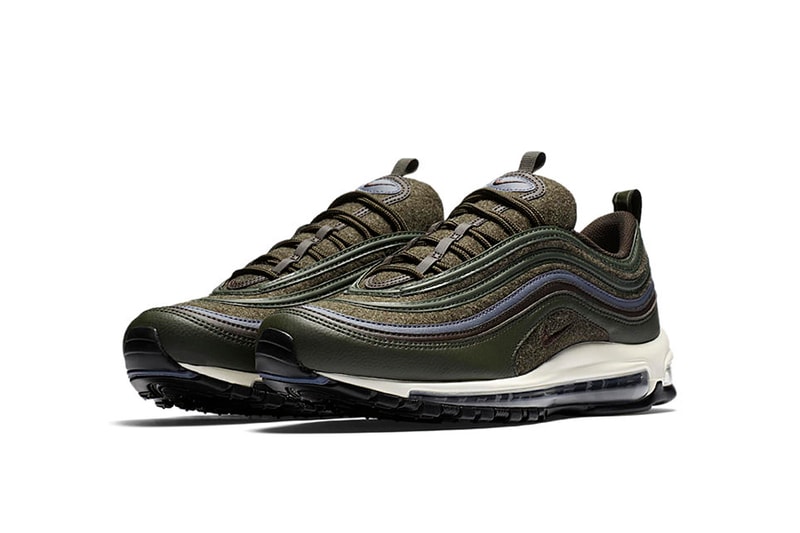 レトロな秋色に染まった Nike Air Max 97 Premium 復刻カラーが発売決定 スポーティなルックスに野暮ったいカラーリングと素材でおめかしした2017秋冬コレクションの注目アイテム スニーカー フットウェア