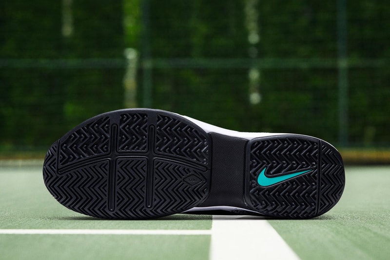 “atmos” 仕様のNikeCourt Zoom Vapor RF x AJ3 最新モデルが登場 アトモス ナイキ ジョーダン ナイキコート フェデラー