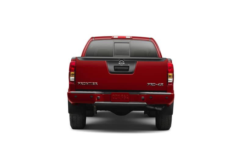 日産が中型ピックアップトラックの最新作 2018 Frontier を発売 初代 D22型系のDNAを受け継ぎ、実用的な機能を完備した“男らしい”モデルが完成