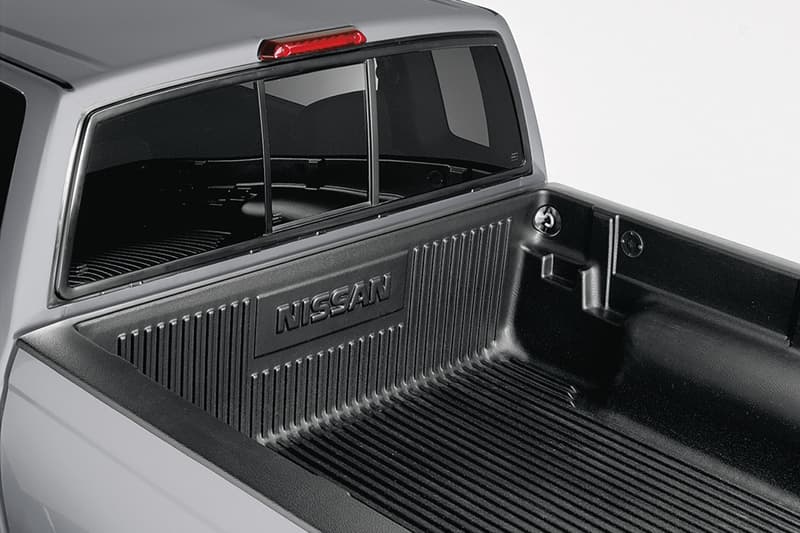 日産が中型ピックアップトラックの最新作 2018 Frontier を発売 初代 D22型系のDNAを受け継ぎ、実用的な機能を完備した“男らしい”モデルが完成