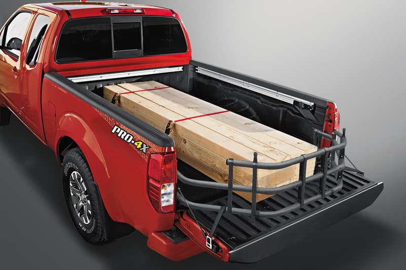 日産が中型ピックアップトラックの最新作 2018 Frontier を発売 初代 D22型系のDNAを受け継ぎ、実用的な機能を完備した“男らしい”モデルが完成