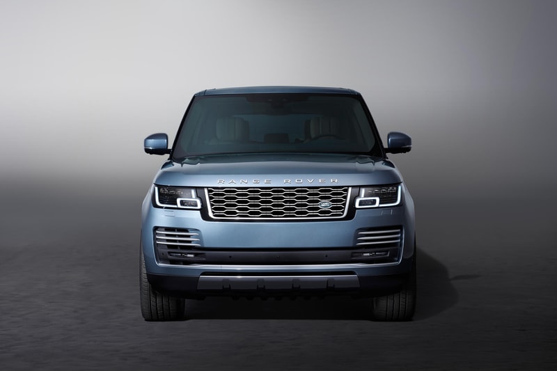 歴代モデル初となるPHVモデルの Range Rover が発表