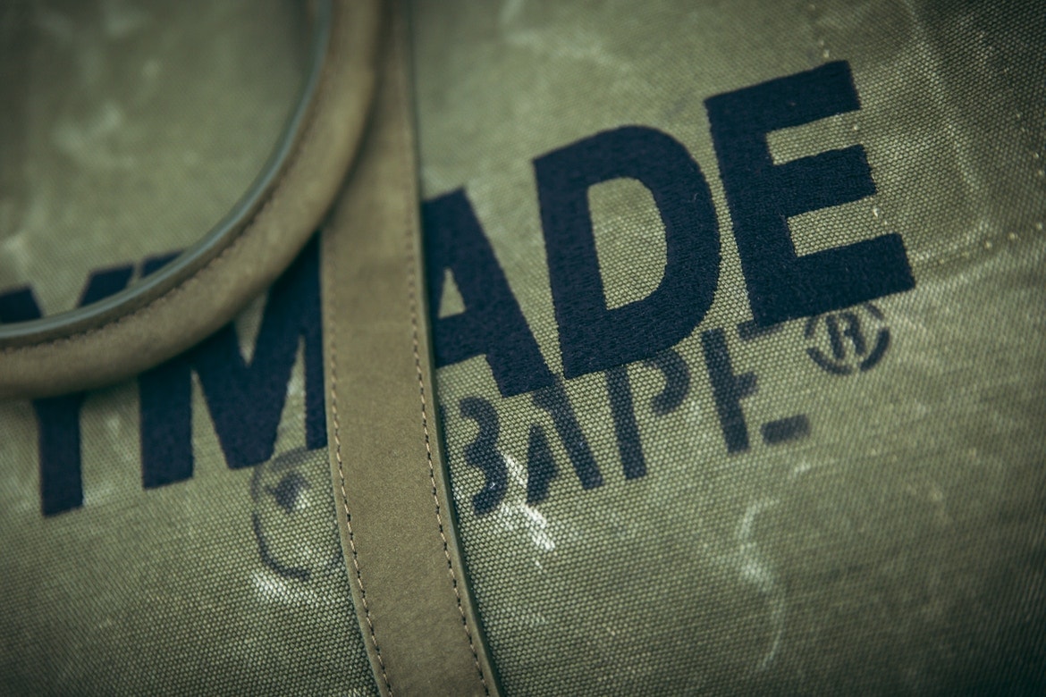 READYMADE x A BETHING APE® のコラボコレクションを先行公開 ボンバージャケット ショルダーバッグ ボクシンググローブ ボストンバッグ