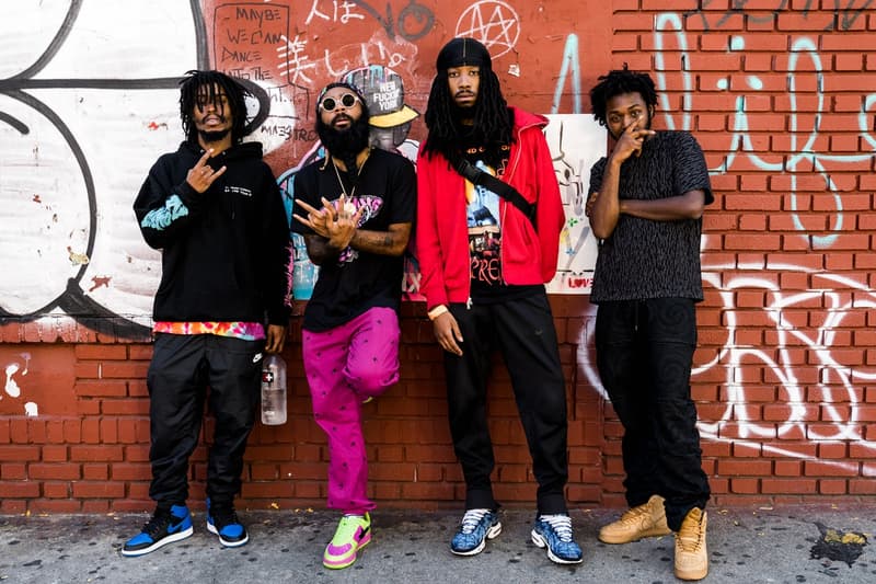 Supreme のブルックリン店オープンに駆けつけたファンたちをストリートスナップ 2010年代のイーストコーストヒップホップを代表するFlatbush Zombiesも様子を伺いにゲリラ来店
